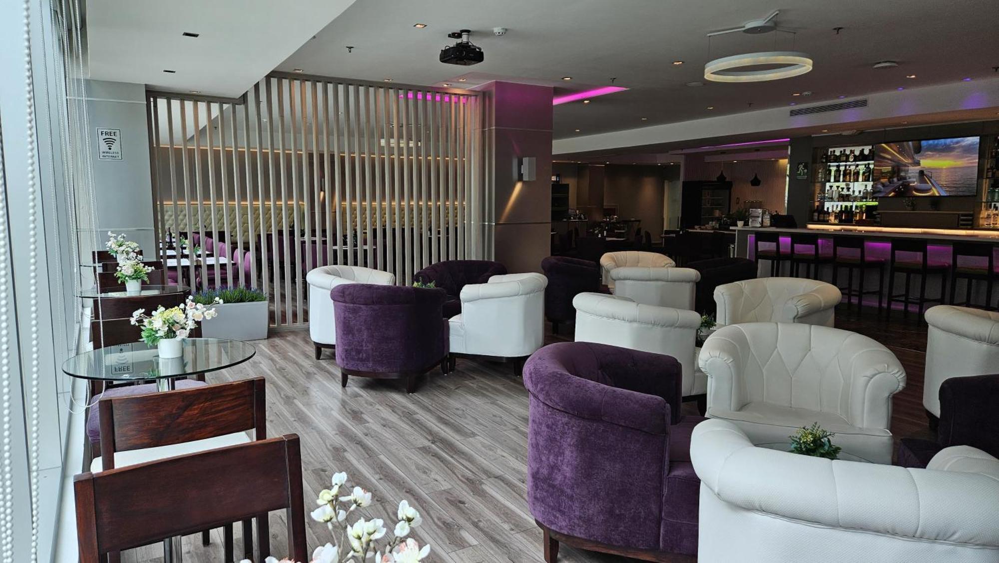 Hotel Ramada Plaza By Wyndham Panama Punta Pacifica Extérieur photo