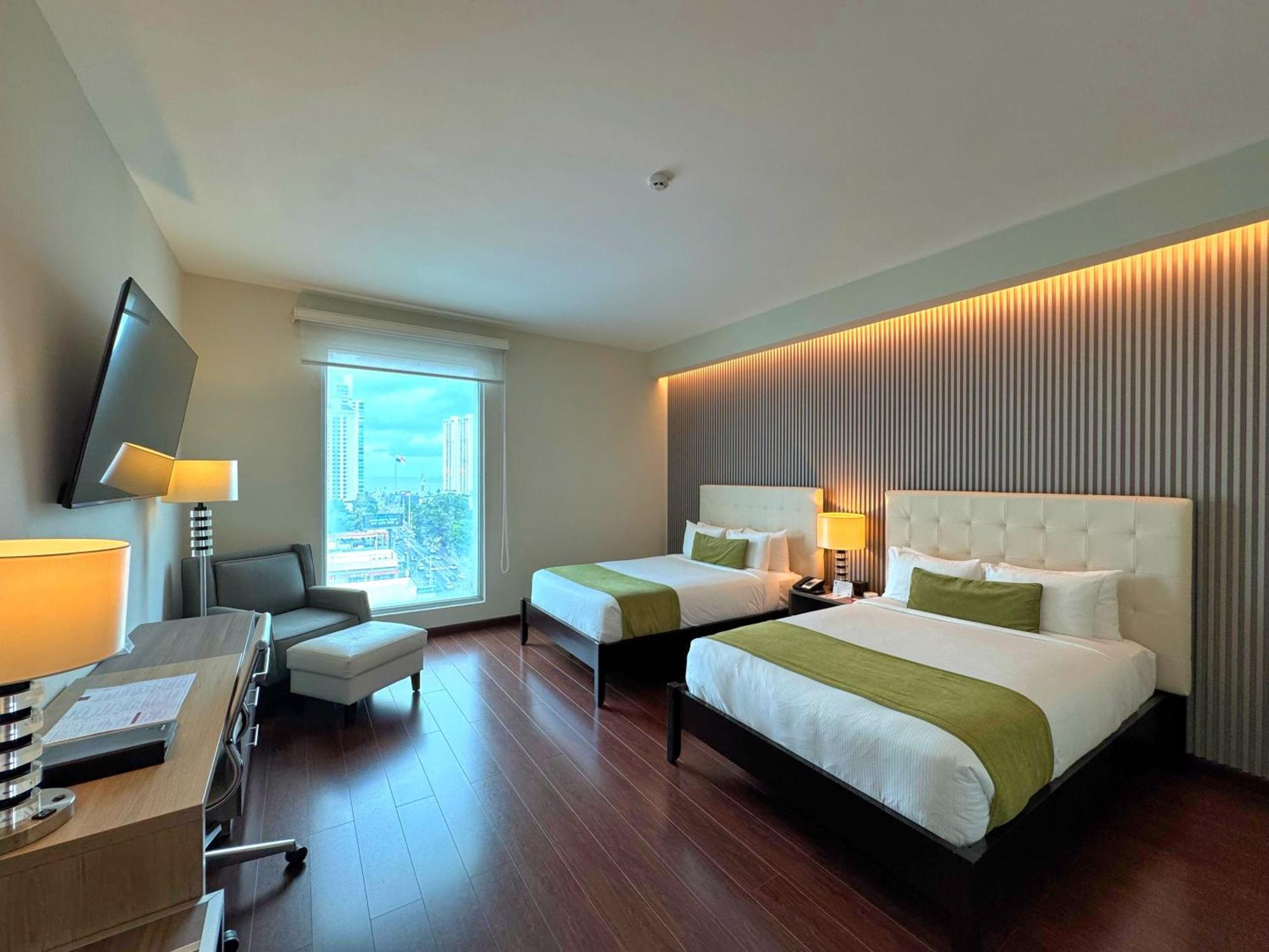 Hotel Ramada Plaza By Wyndham Panama Punta Pacifica Extérieur photo
