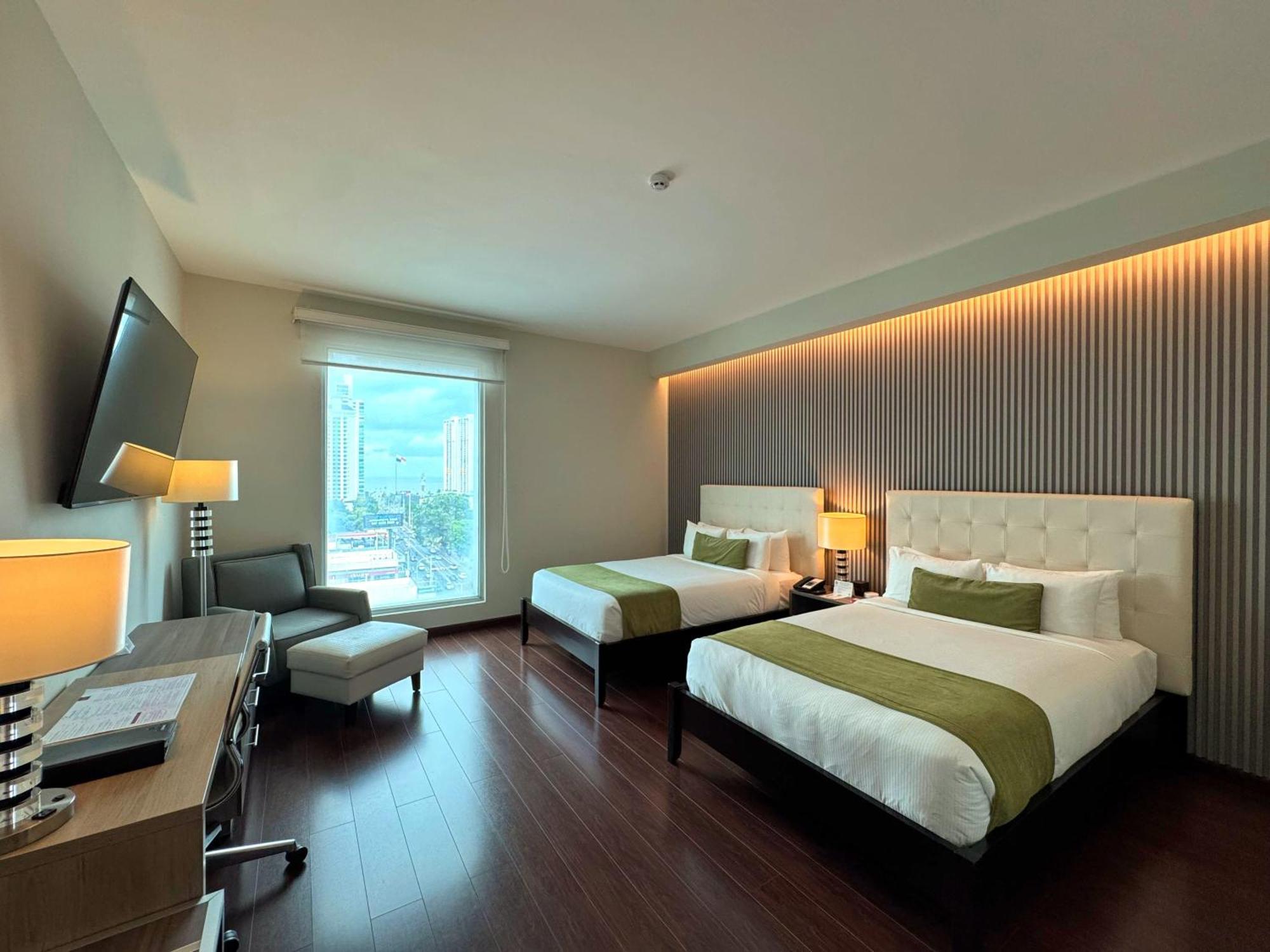 Hotel Ramada Plaza By Wyndham Panama Punta Pacifica Extérieur photo