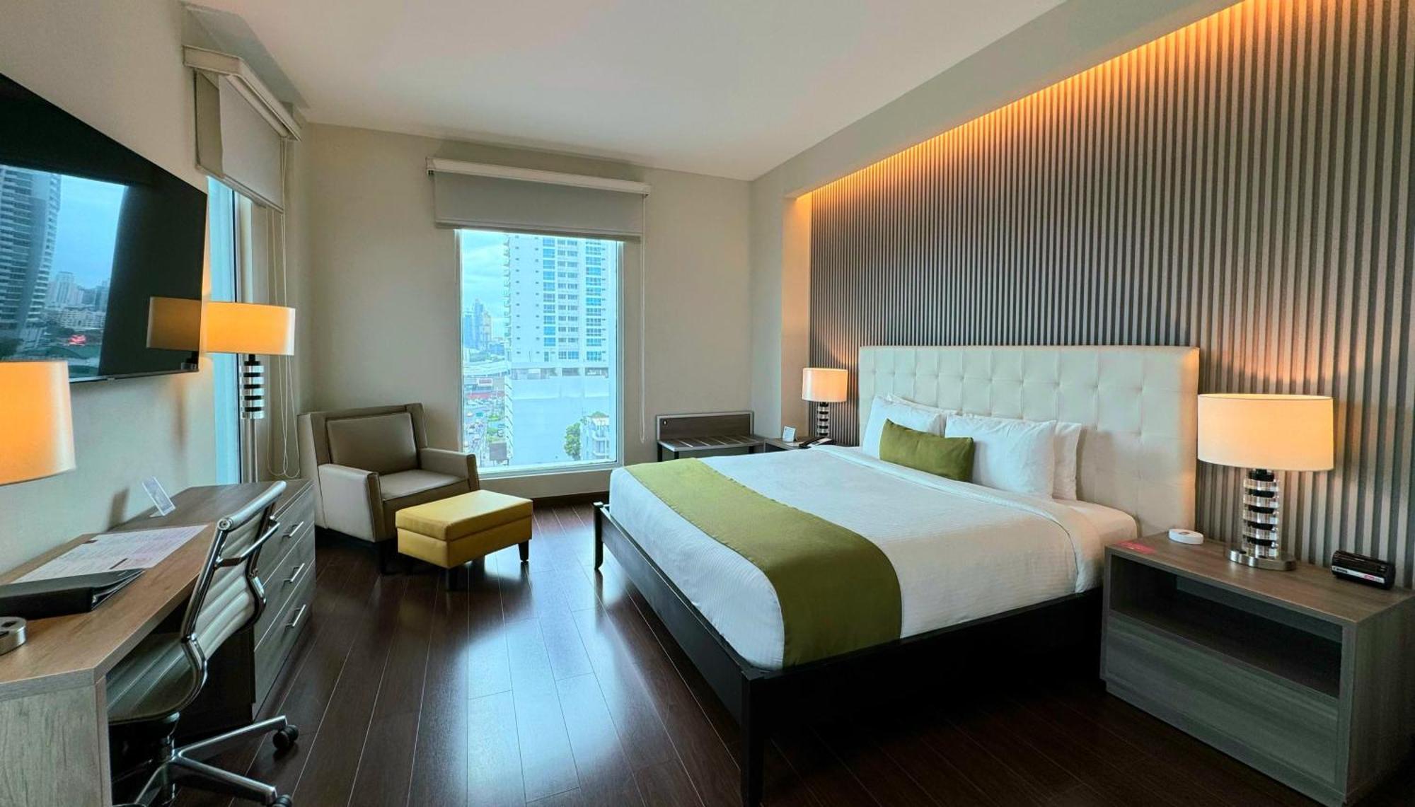 Hotel Ramada Plaza By Wyndham Panama Punta Pacifica Extérieur photo
